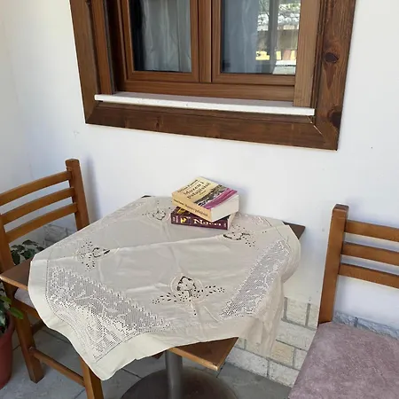 Arben Qemeri 3*