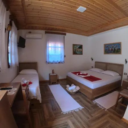 Arben Qemeri 3* Berat